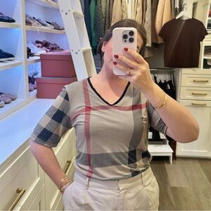 Burberry Black and Cream Tshirt (Double Sided)